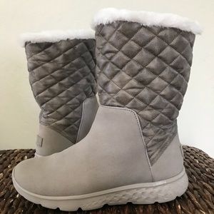 Sketchers Performance Winter Boots